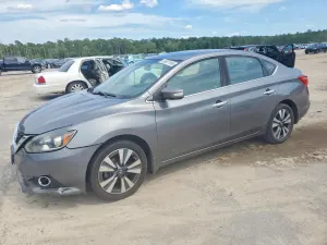 Nissan Sentra 1.8L 4 2017