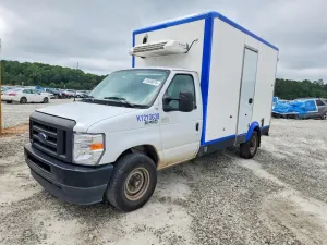 Ford Econoline 7.3L 8 2024