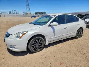 Nissan Altima 2.5L 4 2012