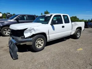 Chevrolet Silverado 1500 4.8L 8 2006