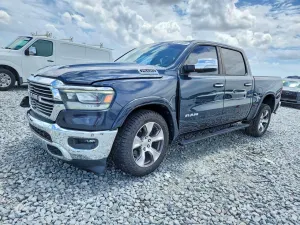 RAM 1500 5.7L 8 2021