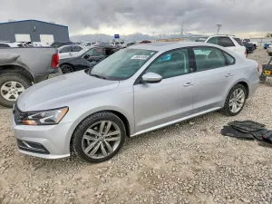 Volkswagen Passat 2.0L 4 2019