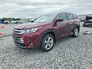 Toyota Highlander 3.5L 6 2017