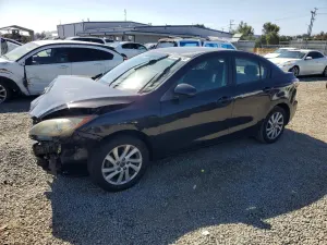 Mazda 3 2.0L 4 2013
