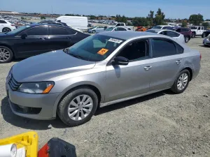 Volkswagen Passat 2.5L 5 2013