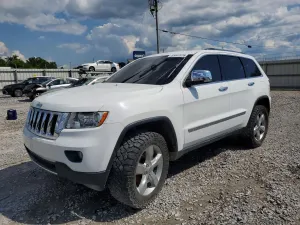 Jeep Grand Cherokee 5.7L 8 2013