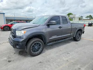 Toyota Tundra 4.6L 8 2011