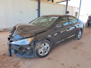 Hyundai Elantra 2.0L 4 2020