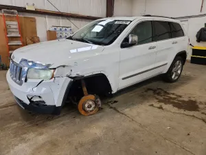 Jeep Grand Cherokee 5.7L 8 2013