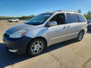 Toyota Sienna 3.3L 6 2004
