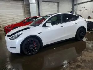 Tesla Model Y 2022