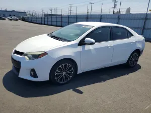 Toyota Corolla 1.8L 4 2015