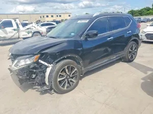 Nissan Rogue 2.5L 4 2020
