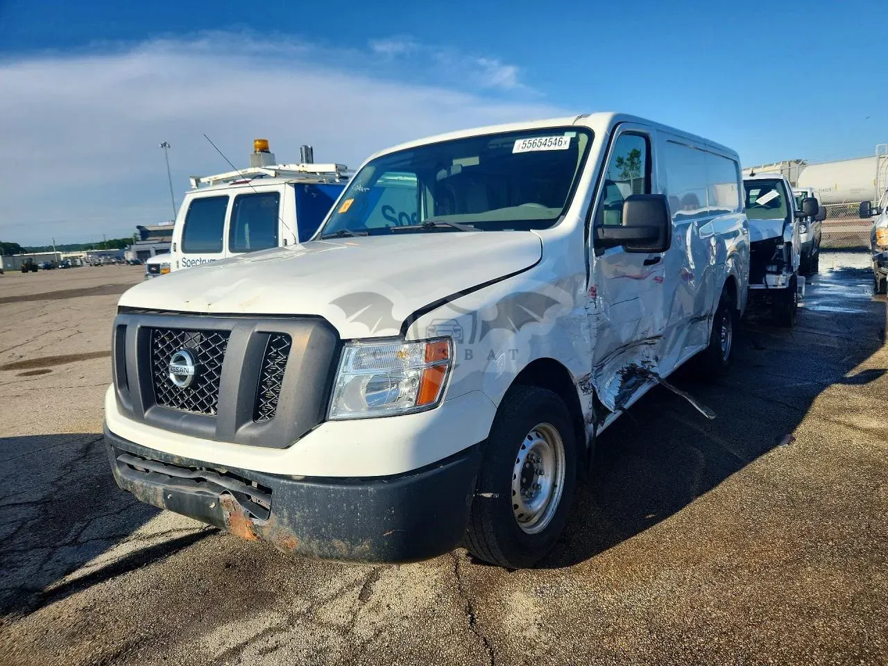 Nissan NV series 4.0L 6 2015