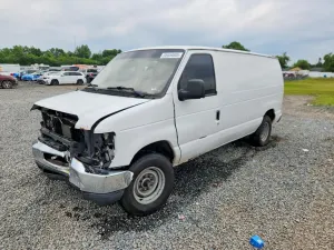 Ford Econoline 4.6L 8 2012