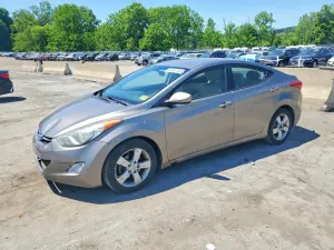 Hyundai Elantra 1.8L 4 2013