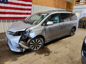 Toyota Sienna 3.5L 6 2018