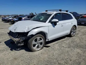 Audi Q5 2.0L 4 2021