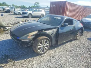 Nissan 370z 3.7L 6 2015