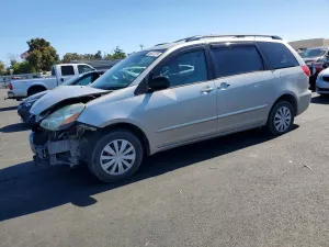 Toyota Sienna 3.3L 6 2006