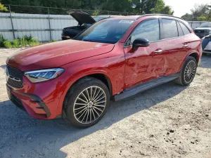 Mercedes-Benz GLC 2.0L 4 2025