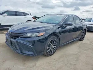 Toyota Camry 2.5L 4 2021