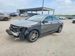 Mercedes-Benz CLA 2.0L 4 2014