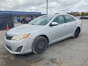 Toyota Camry 2.5L 4 2014
