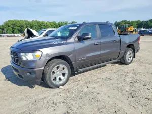 RAM 1500 3.6L 6 2019