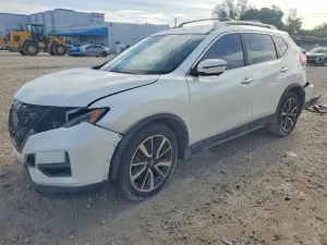 Nissan Rogue 2.5L 4 2018