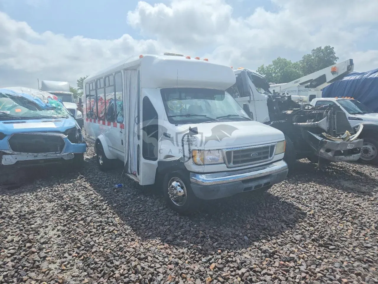 Ford Econoline 6.8L 10 2004