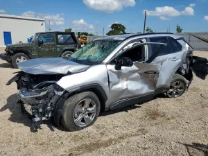 Toyota Rav4 2.5L 4 2025