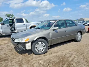 Toyota Camry 2.2L 4 2001