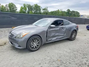 Infiniti G37 3.7L 6 2012