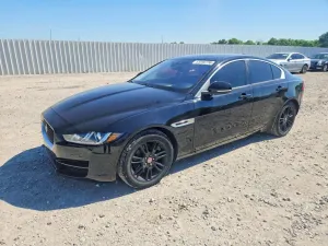 Jaguar XE 2.0L 4 2017