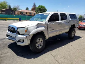 Toyota Tacoma 4.0L 6 2015