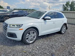 Audi Q5 2.0L 4 2019