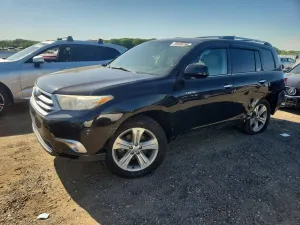 Toyota Highlander 3.5L 6 2013