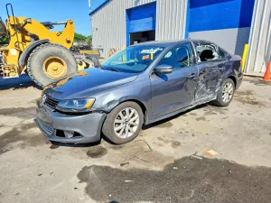 Volkswagen Jetta 2.5L 5 2012