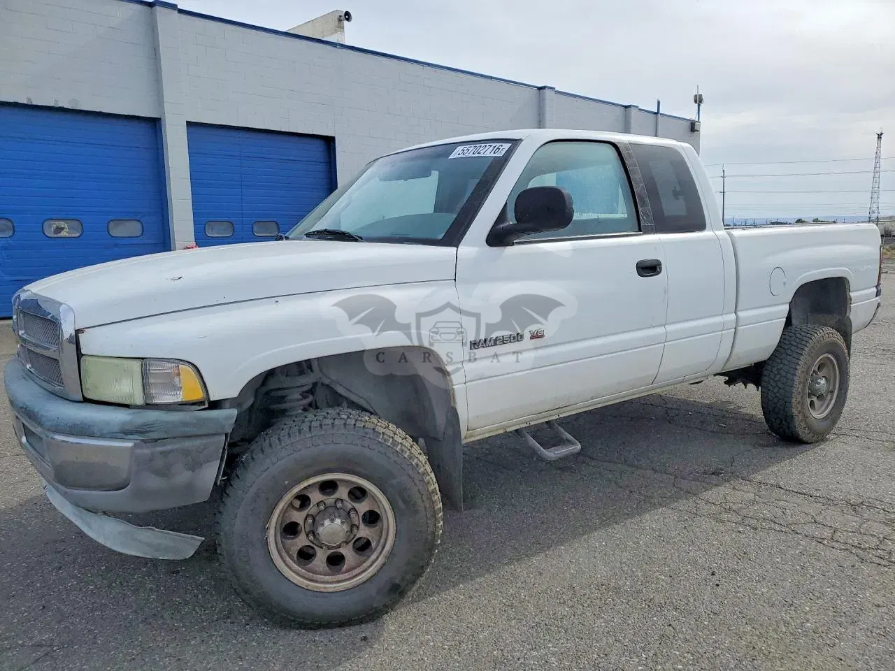 Dodge RAM 5.9L 8 2000