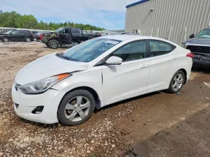 Hyundai Elantra 1.8L 4 2013