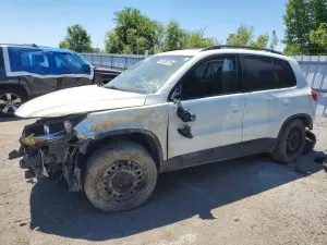 Volkswagen Tiguan 2.0L 4 2015