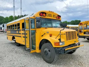 International 3000 8 1997