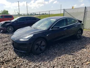 Tesla Model 3 2018