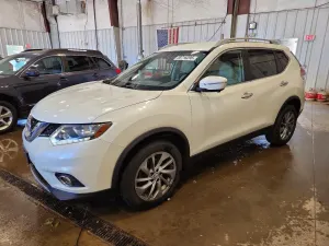 Nissan Rogue 2.5L 4 2015