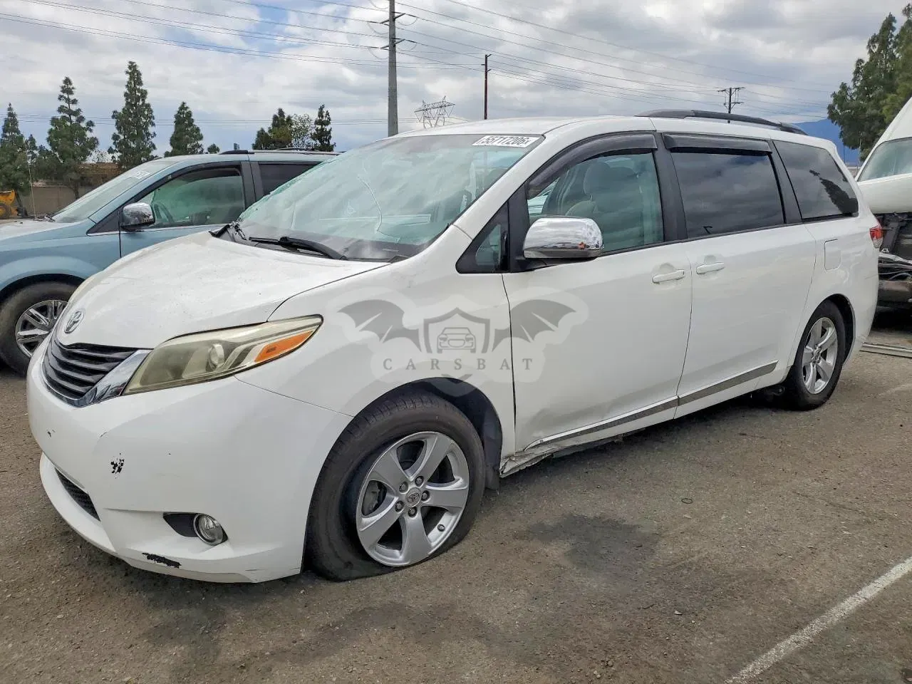 Toyota Sienna 3.5L 6 2013