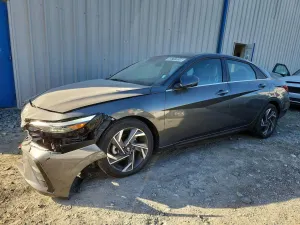 Hyundai Elantra 2.0L 4 2024