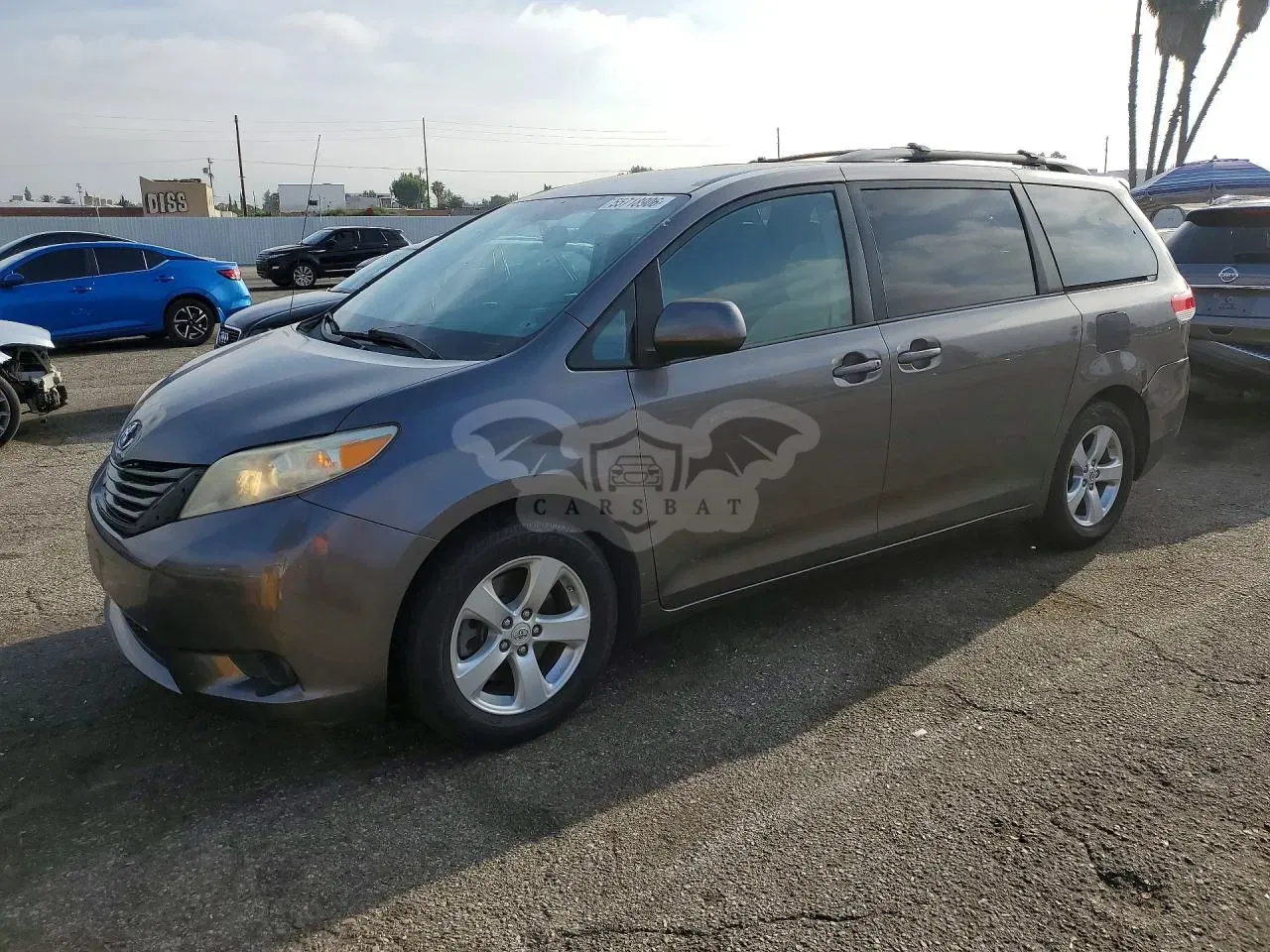 Toyota Sienna 3.5L 6 2011
