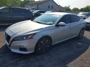 Nissan Altima 2.5L 4 2022