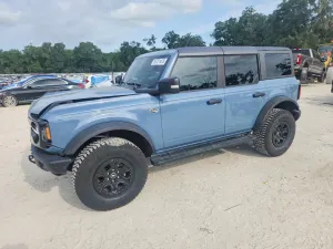 Ford Bronco 2.7L 6 2024